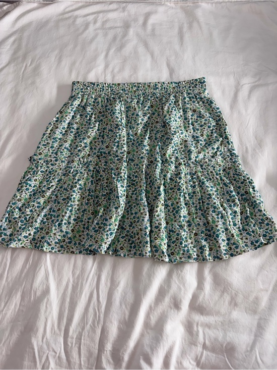 Love Ady Dresses & Skirts - Love Ady Women’s Flowy, Floral Tiered Mini Skirt in Green & Blue Boho Size L